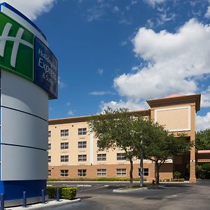 Holiday Inn Express & Suites Plant City, An Ihg Hotel